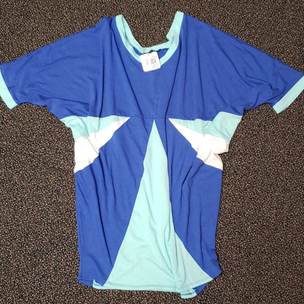 Shop Basic USA Medium ladies top [39]